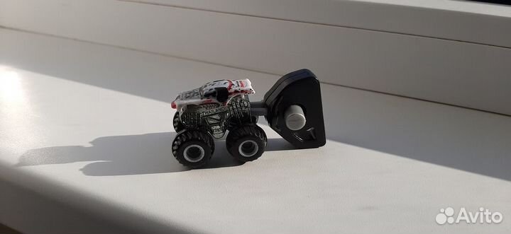 Monster Truck mattel Hot Wheels Monster Jam Mini