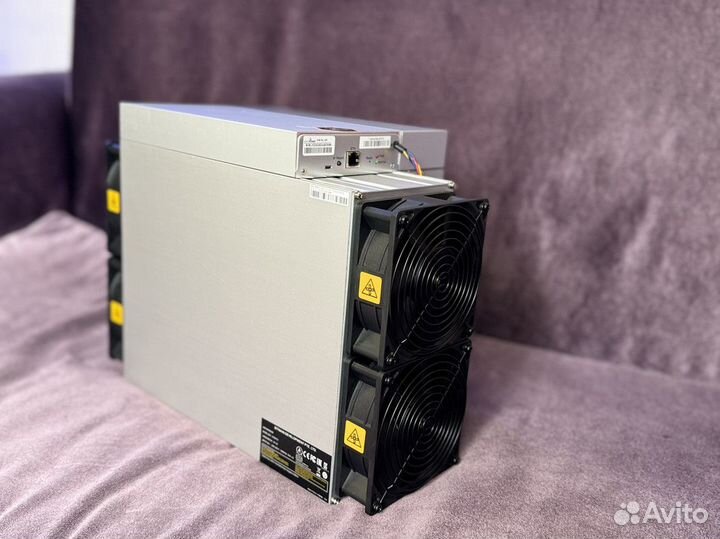 Асик майнер Bitmain Antminer L7 9050 MH/s
