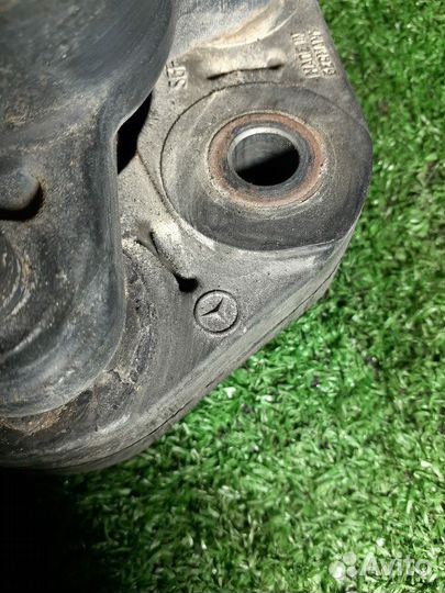 Карданный вал Mercedes-Benz E300 W213 274.920 2016