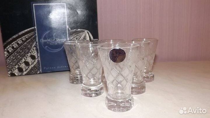 Стопки (рюмки)