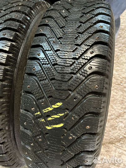 Goodyear UltraGrip 500 215/70 R16