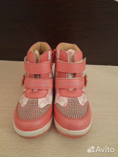 Ботинки детские,на девочку. Осенние 26 размер