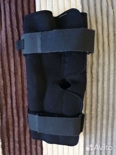 Ортез на коленный сустав