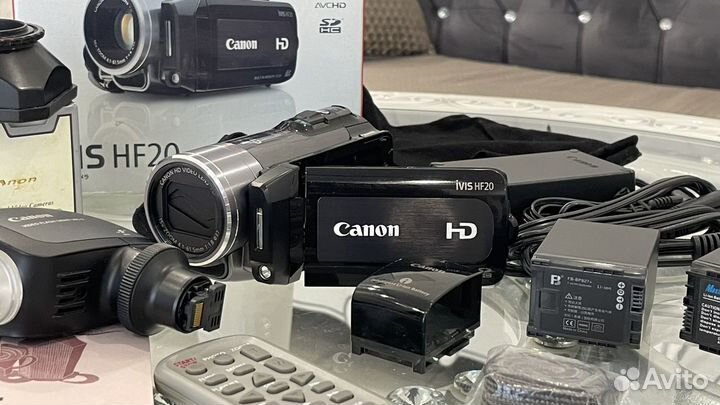 Видеокамера canon legria hf 20