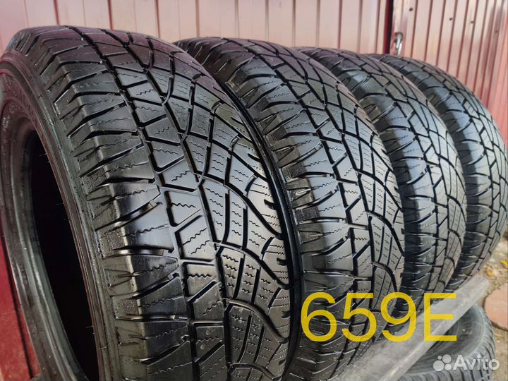 Michelin Latitude Cross 215/65 R16