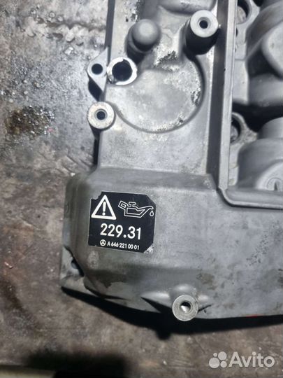 Клапанная крышка mercedes om646