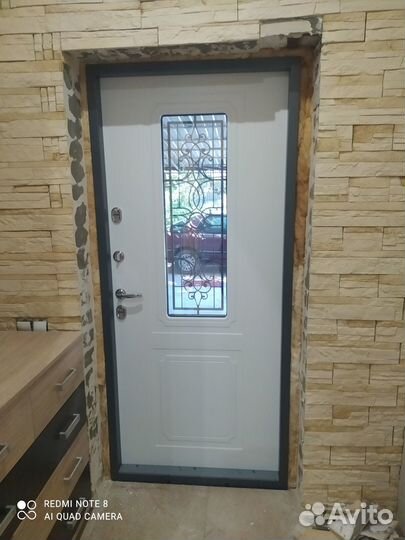 Установка входных дверей