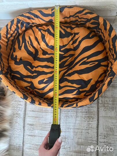 Лежанка для собак и кошек