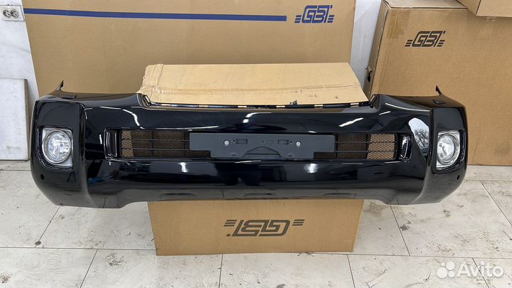Тойота Ленд Крузер 200 2013г Бампер передний в сбо