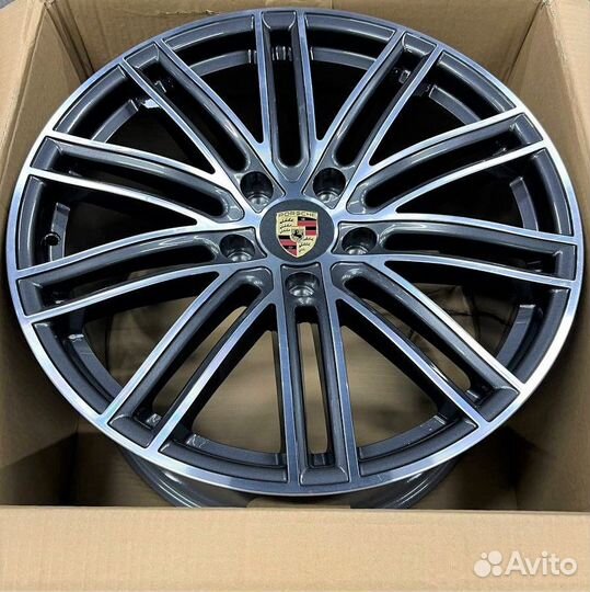 Диски на Porsche Cayenne 3 Порше Кайен 3 R20