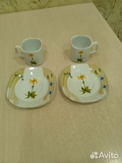 Два чайных прибора