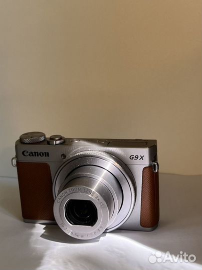 Фотоаппарат Canon PowerShot G9 X Mark II