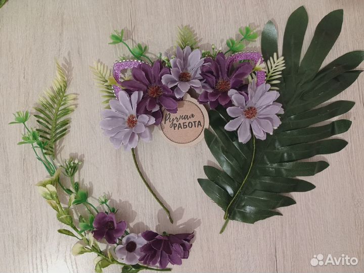 Ободок для волос с цветами