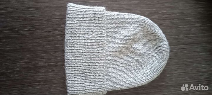 Шапка женская вязаная ручная работа