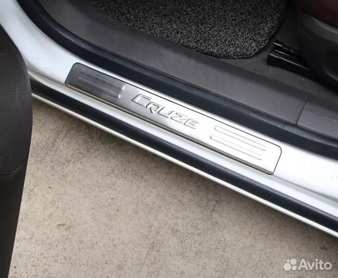 Накладки на пороги Chevrolet Cruze / Шевроле Круз 2012-2016 г.в