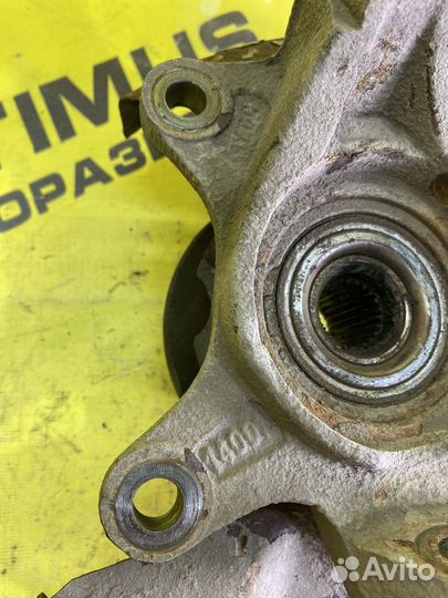 Поворотный кулак передний правый Geely GC6