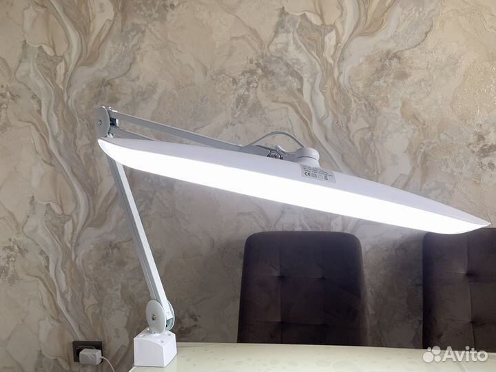 Бестеневая лампа для наращивания ресниц