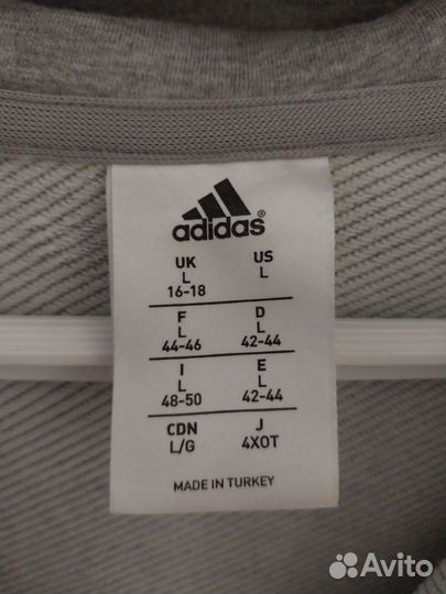 Спортивный костюм женский