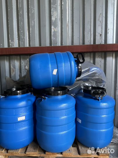 Бочки пластиковые б/у 40л