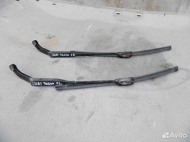 Поводок дворников Seat Toledo 1