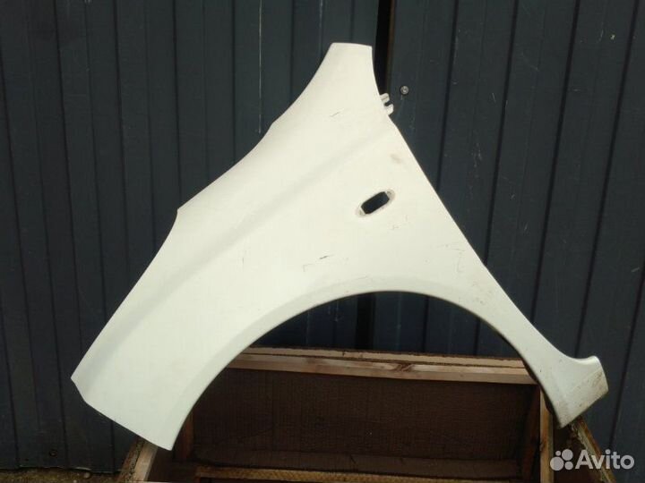 Крыло переднее левое Nissan Micra K12 CR12DE 2009