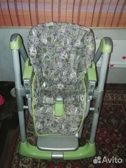 Стульчик для кормления