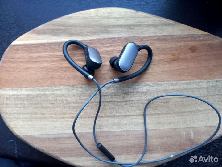 Беспроводные наушники Xiaomi Mi Sports Bluetooth