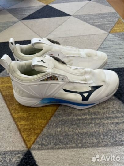 Кроссовки mizuno wave momentum 2