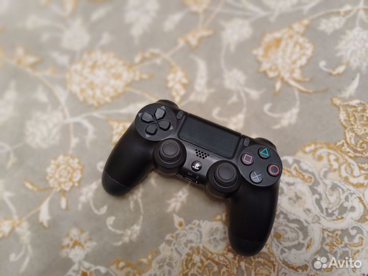 Джойстик ps4