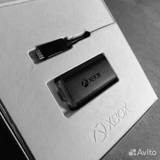 Аккумулятор Xbox micro usb