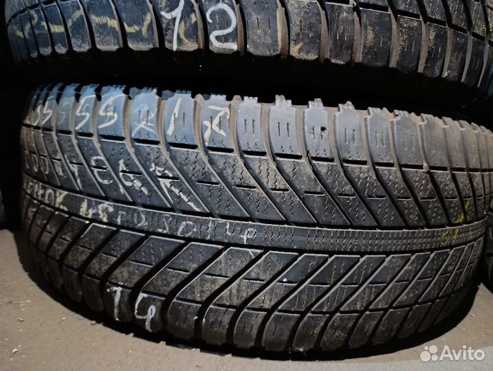 Goodyear Vector 3 235/55 R17 Y