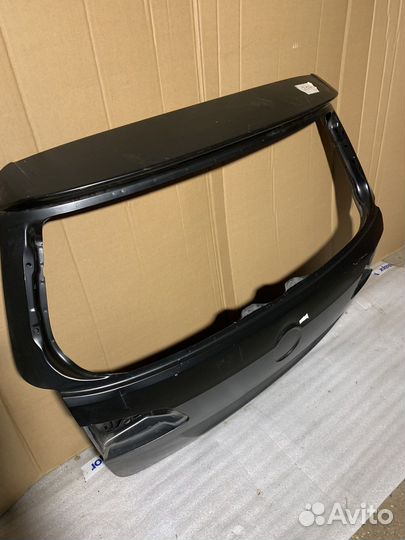 Дверь багажника Volkswagen Passat B7
