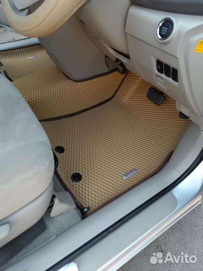 Эва коврики 3 д на Тойота Исис