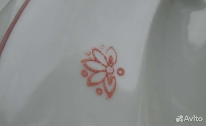 Блюдо. з-д барановка, -30 см, целое, СССР