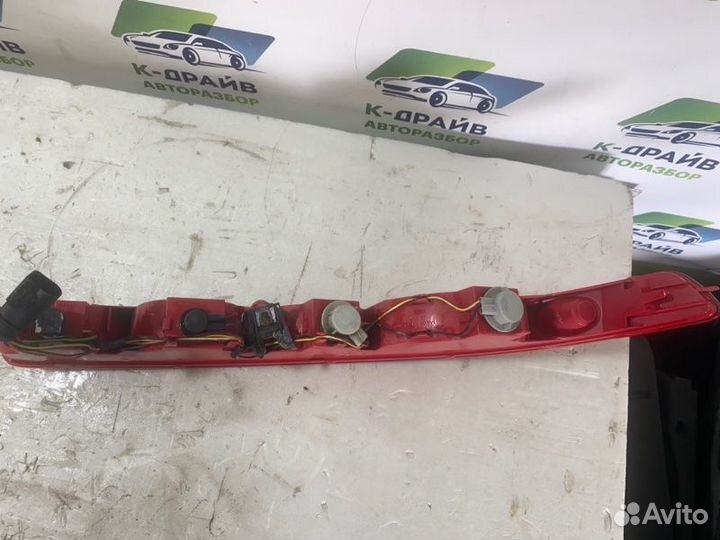 Фонарь в бампер задний правый Audi Q7 легковой