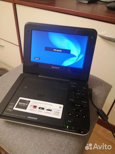 Портативный видеопроигрыватель