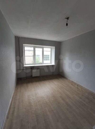 Комната 12,9 м² в 9-к., 4/4 эт.