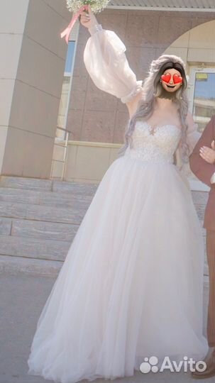 Свадебное платье