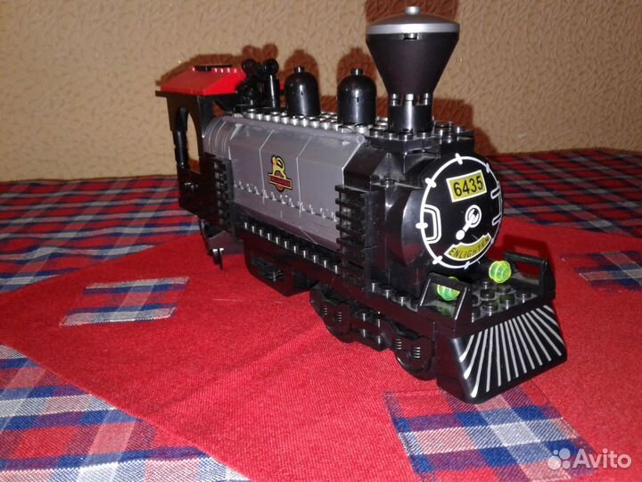 Паровоз конструктор Brick