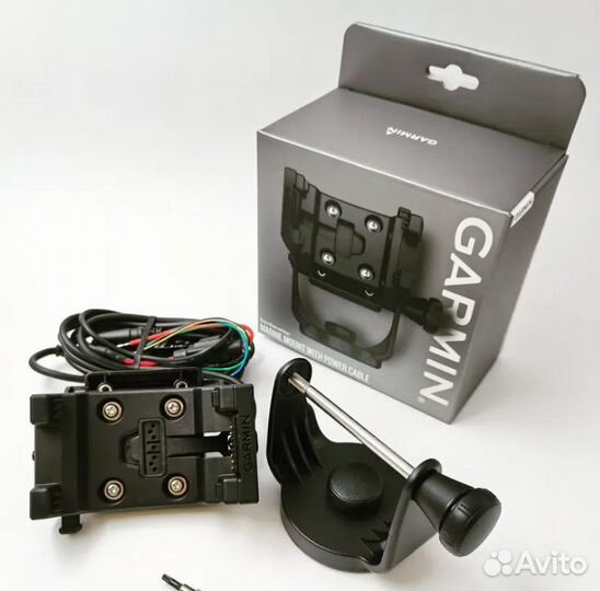 Крепление на плоскость с питанием Montana 700