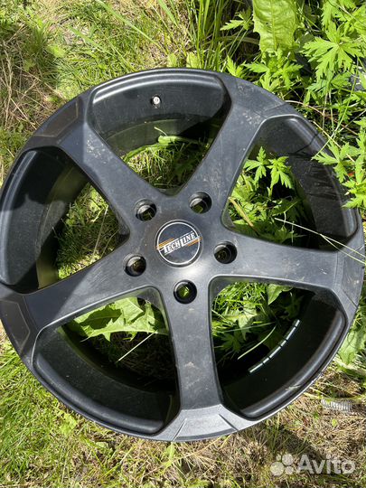 Продам диски