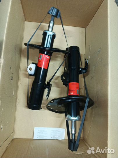 Амортизатор передний Toyota Corolla,Verso