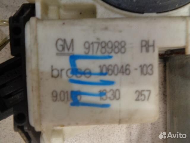 Моторчик стеклоподъемника передний правый Opel Ve