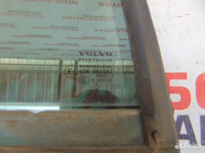 Стекло двери задней левой форточка Volvo XC90 2002
