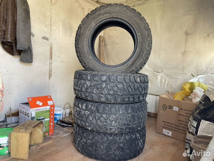 Kumho Road Venture MT51 265/65 R17