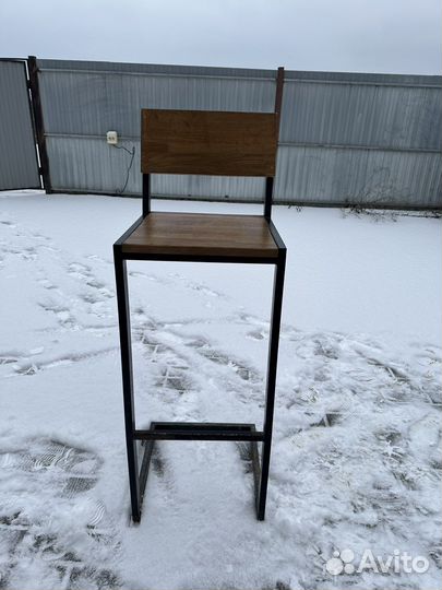 Барные стулья