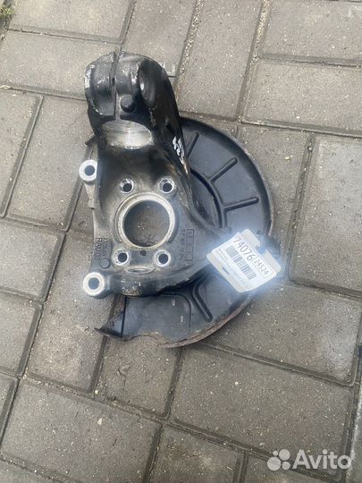 Кулак поворотный volkswagen passat B7