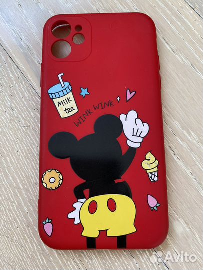 Чехлы на Айфон 11