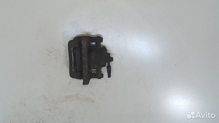 Суппорт Hyundai Santa Fe, 2003