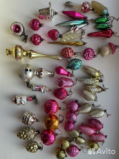 Елочные игрушки, мишура,свечи, подставка для елки